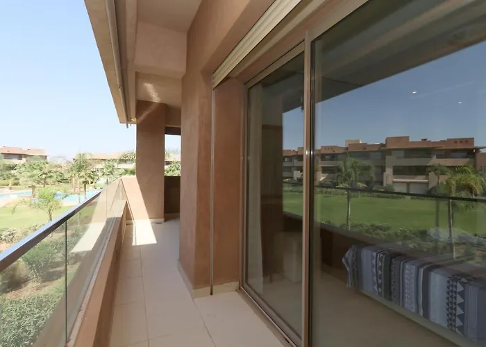 Vue Sur Piscine - Prestigia Detente Assuree